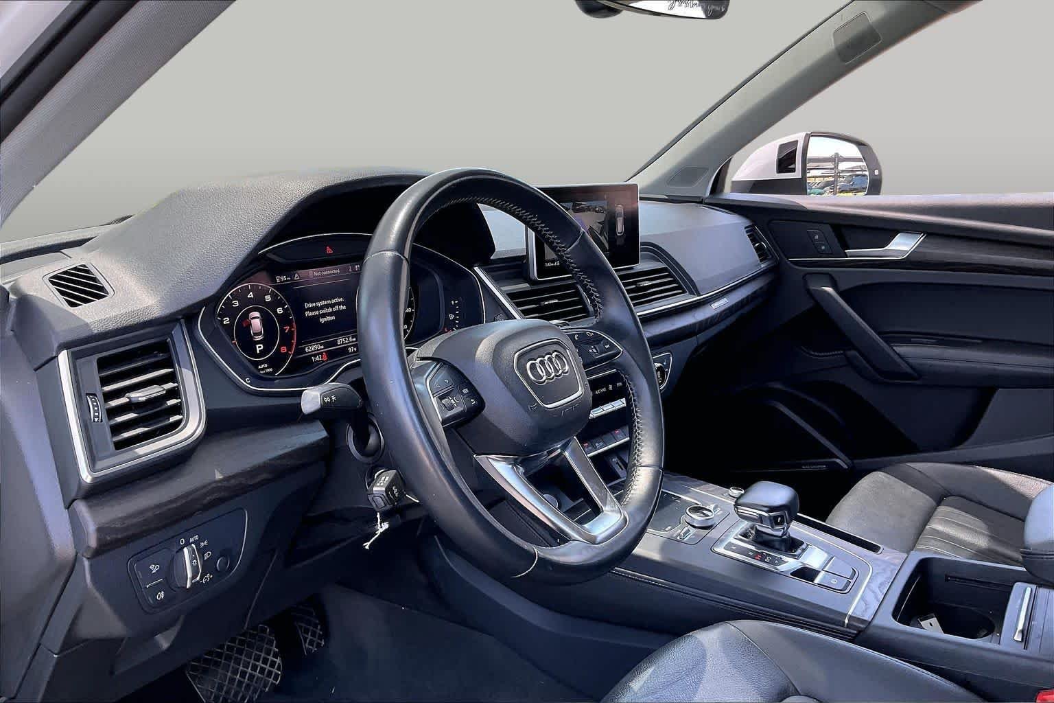 Used 2019 Ibis White Audi Premium Plus image 18