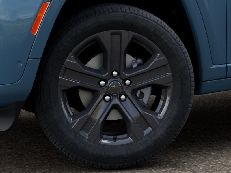New 2027 Steel Blue Paint Jeep Limited Reserve image 5