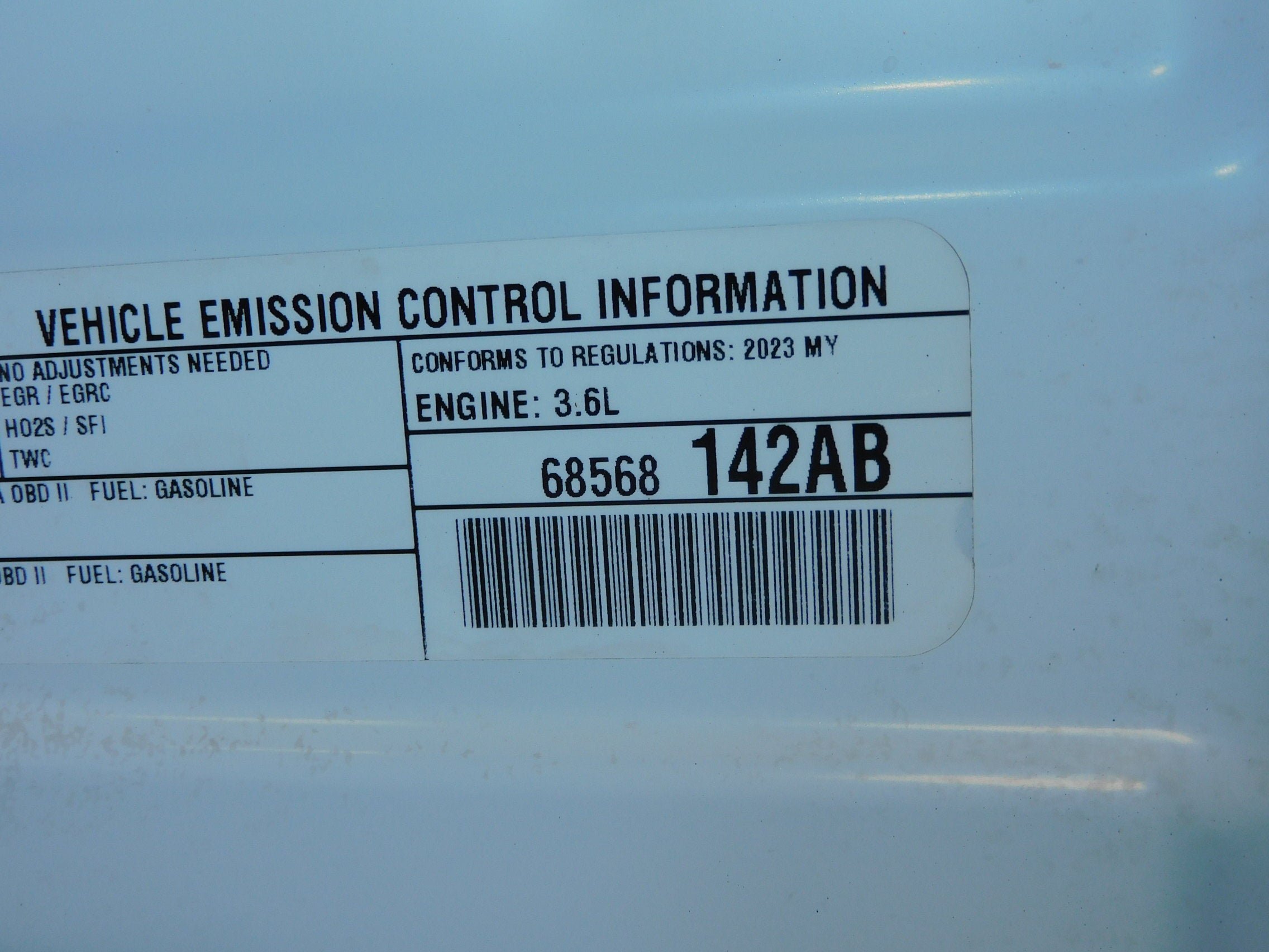 Used 2023 Bright White Clearcoat Jeep Laredo image 60