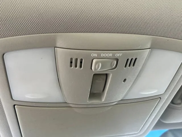 Used 2013 Lapis Blue INFINITI x image 9