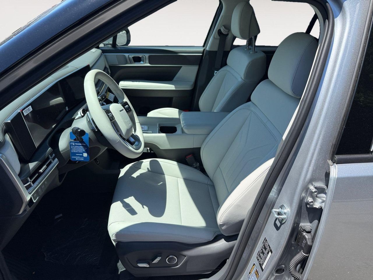 New 2026 Shimmering Silver Hyundai SEL image 30