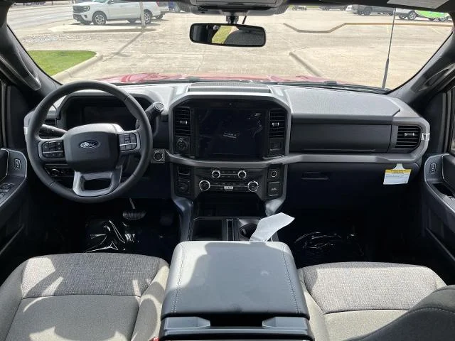 New 2026 Ruby Red Metallic Tinted Clearcoat Ford XLT image 16