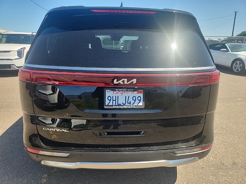 Used 2024 Black Kia SX image 11