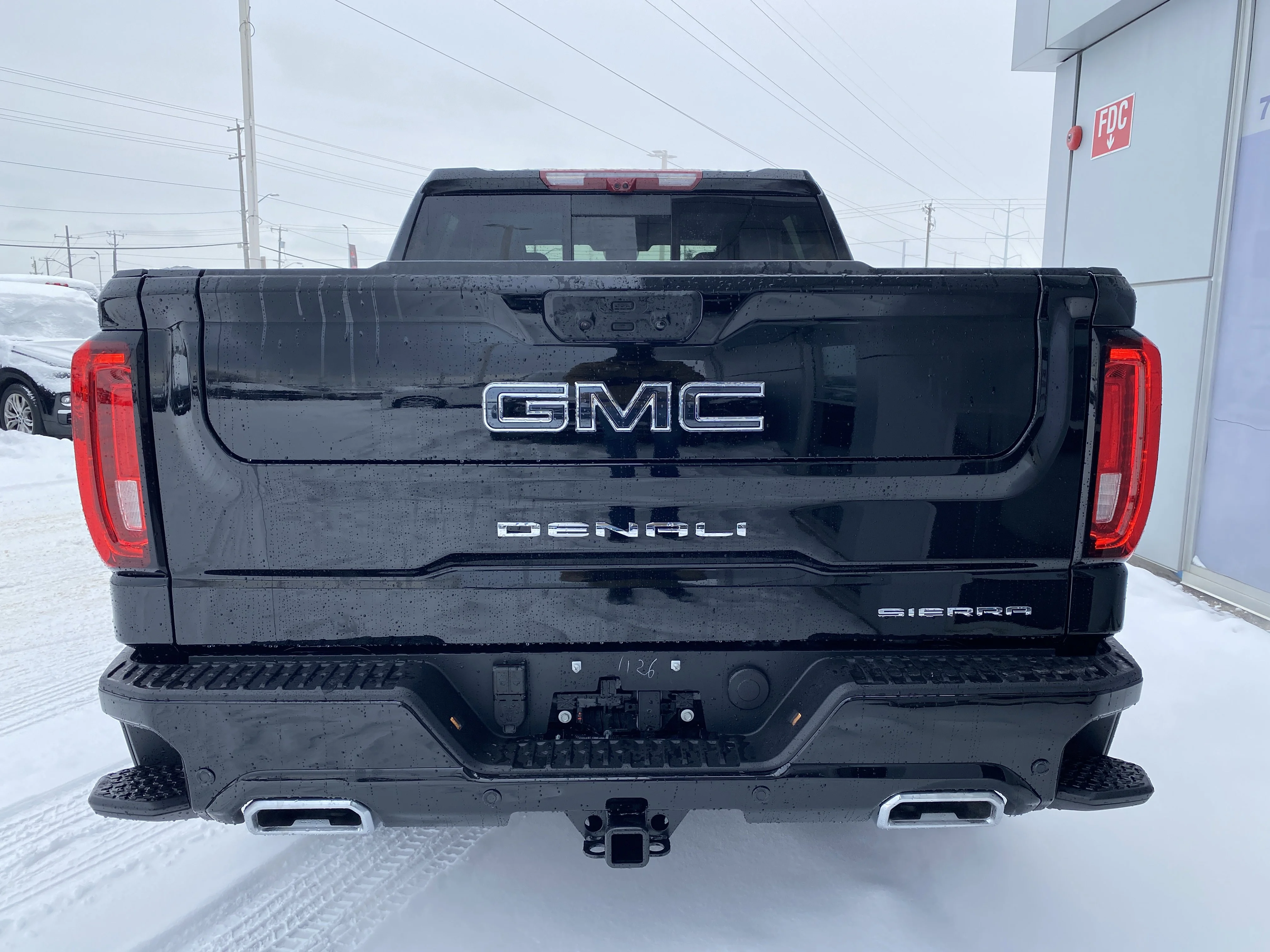 New 2026 ONYX BLACK GMC Denali Ultimate image 6