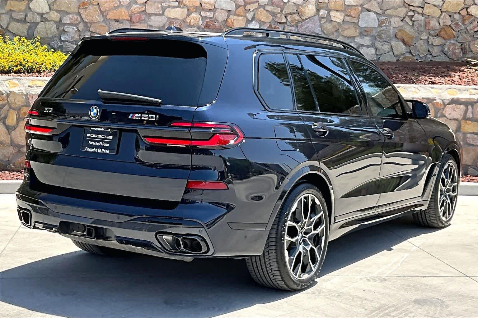 Pre-Owned 2024 BMW X7 M60i M60i