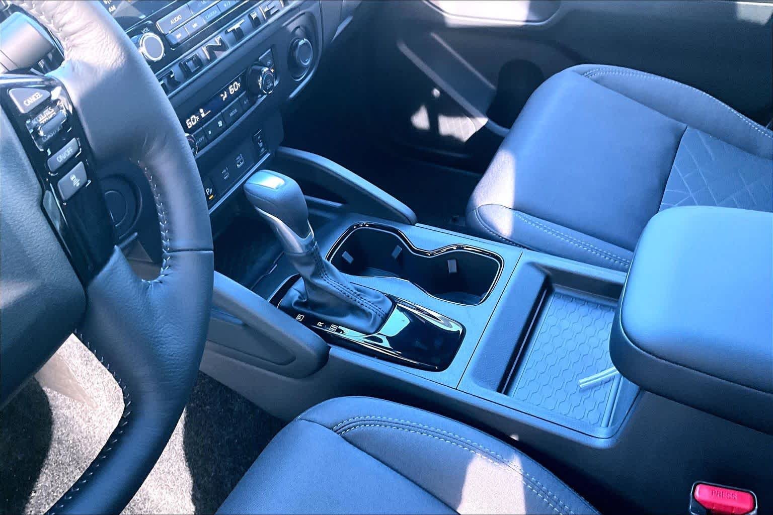 New 2027 Bluestone Pearl Nissan SV image 11