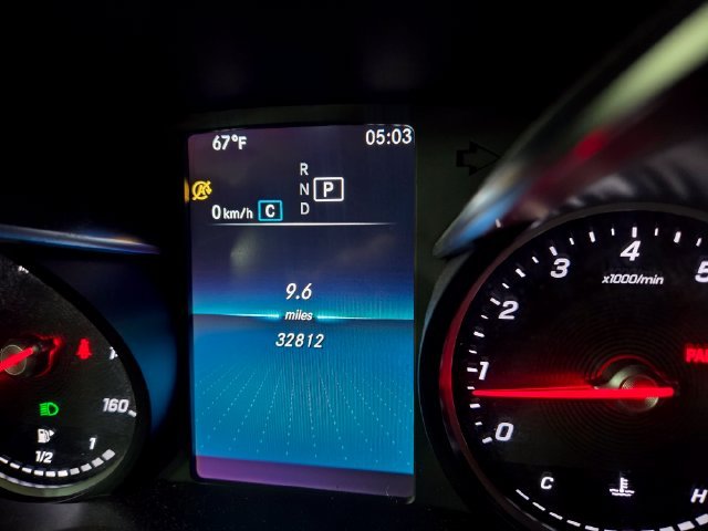 Used 2020 Blue Mercedes-Benz GLC 300 image 13