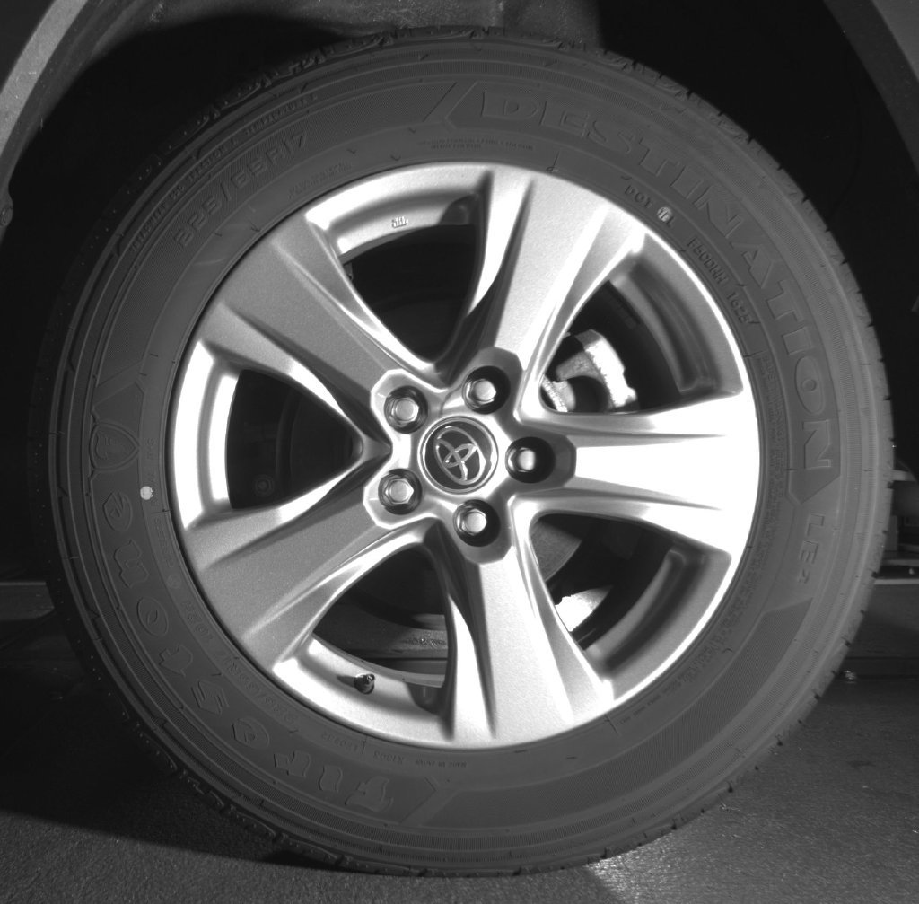 Certified Used 2025 Silver Toyota XLE image 18