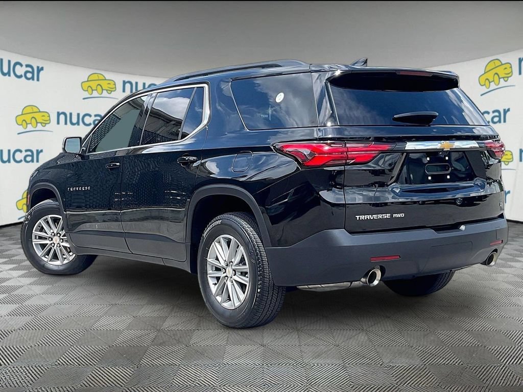Used 2023 Mosaic Black Metallic Chevrolet LT Cloth image 4
