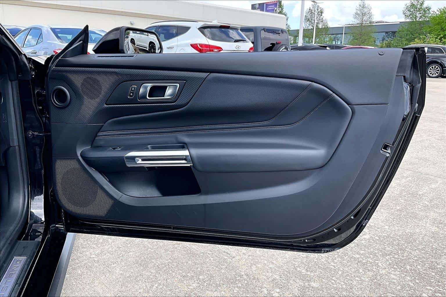 Used 2025 Shadow Black Ford EcoBoost Premium image 19