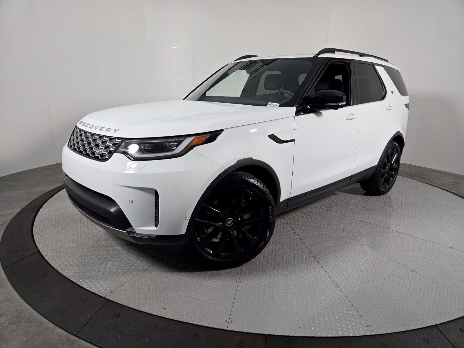 2026 Land Rover Discovery