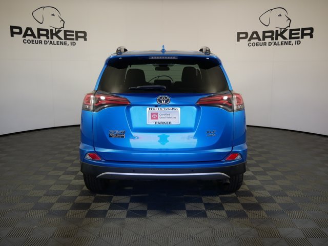 Used 2017 Electric Storm Blue Toyota XLE w/ Convenience Pkg image 6