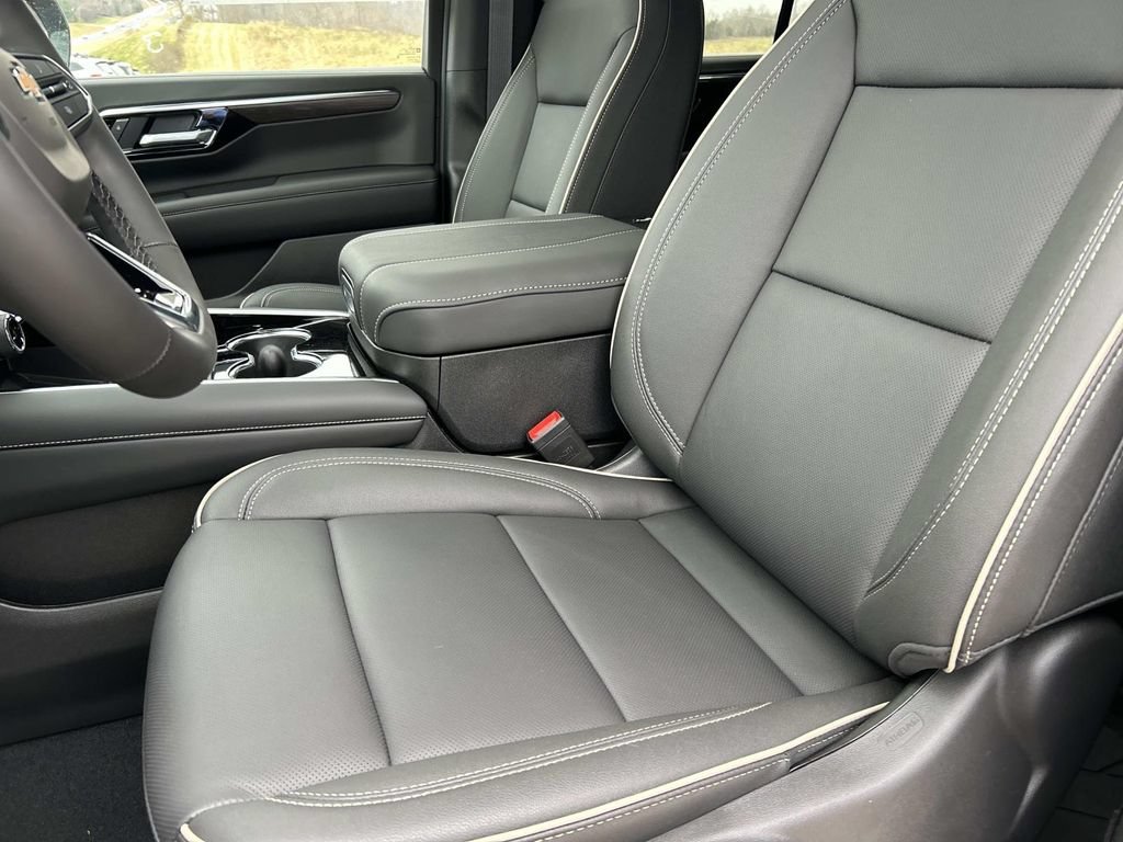 New 2026 Lakeshore Blue Metallic Chevrolet Premier image 19