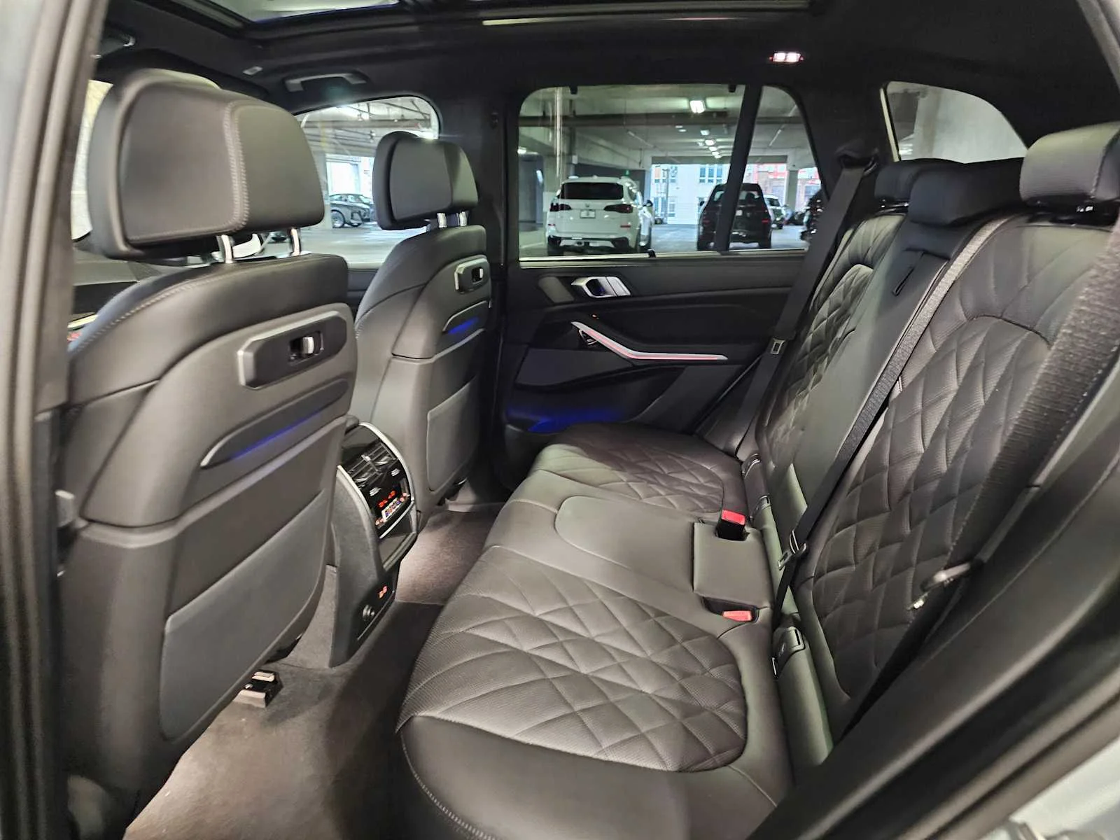New 2026 Brooklyn Grey Metallic BMW xDrive50e image 37
