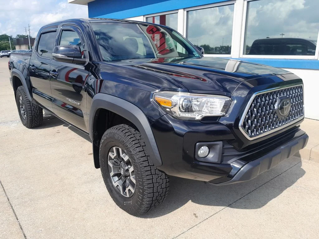 Used 2018 Black Toyota TRD Off-Road image 3