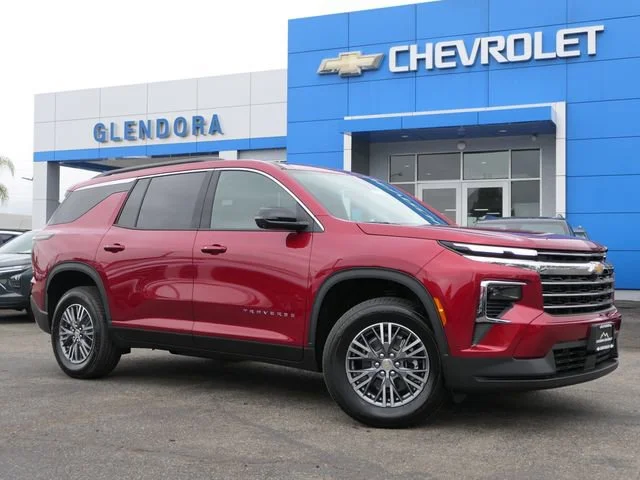 2026 Chevrolet Traverse FWD LT's photo