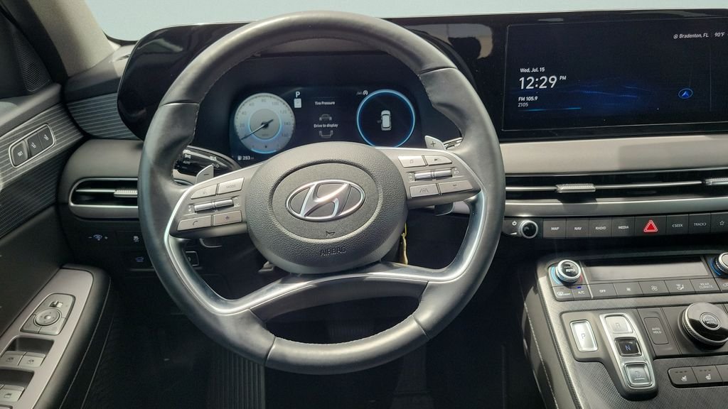 Used 2024 Black Hyundai Limited image 12