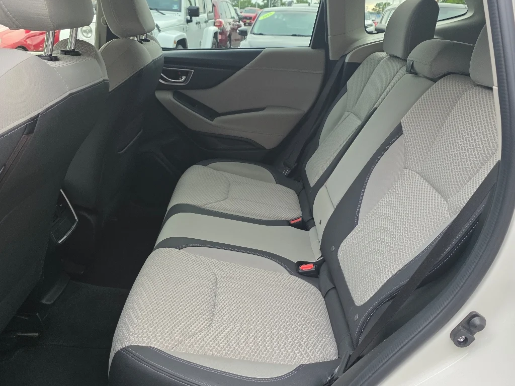 Used 2021 White Subaru Premium image 29