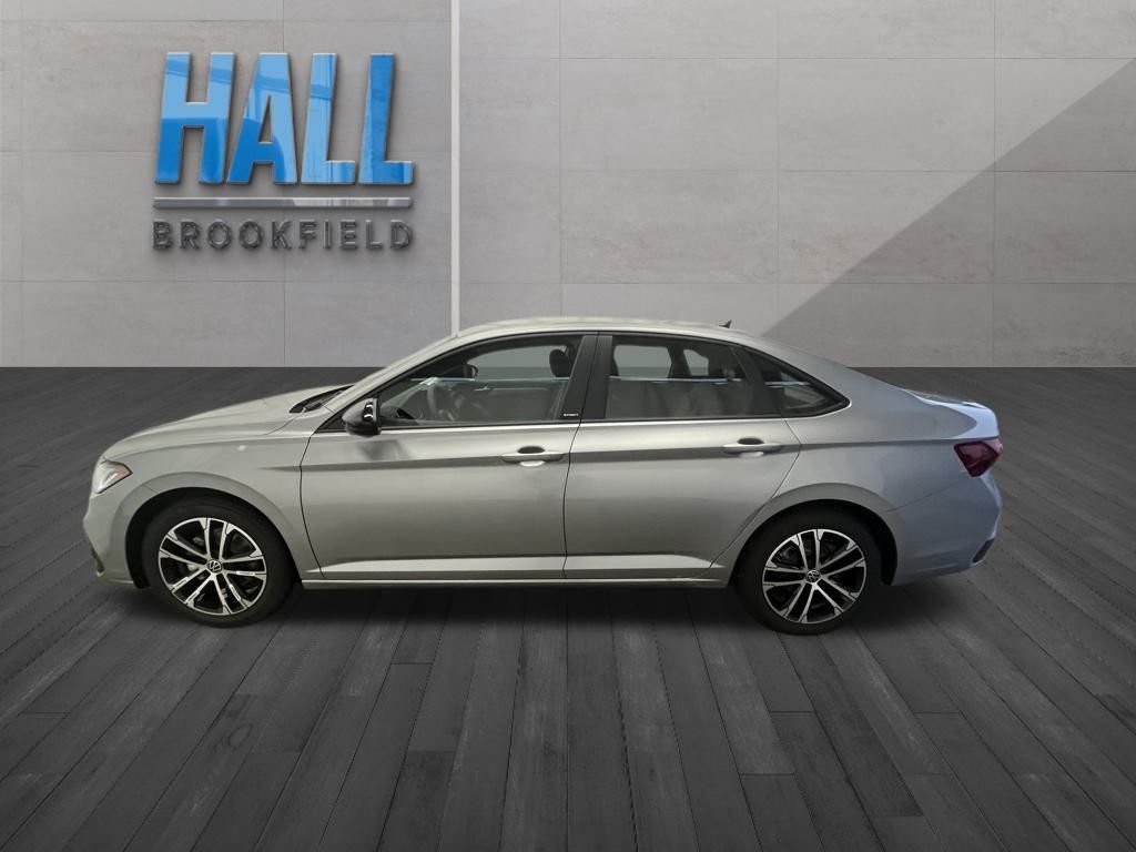 New 2026 Silver Volkswagen 1.5T Sport image 2