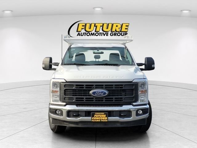 New 2026 Oxford White Ford F-250® XL image 78