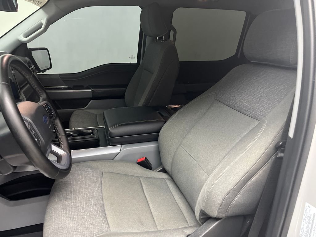 Used 2024 White Ford XLT image 13