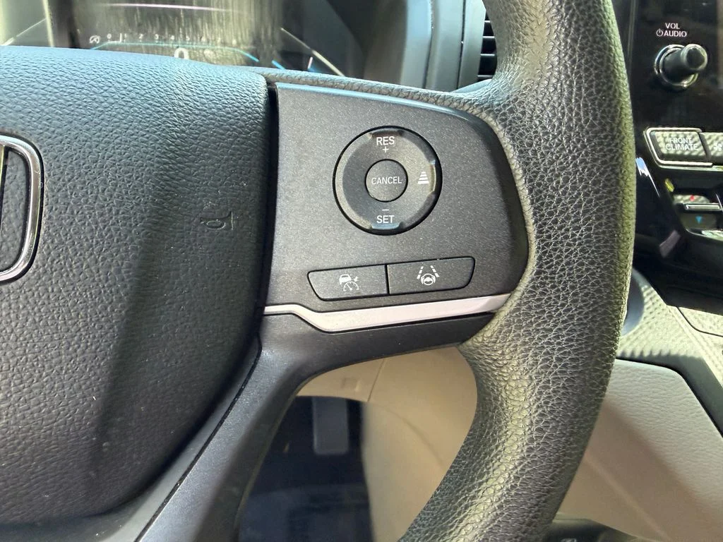 Used 2023 Platinum White Pearl Honda EX image 23