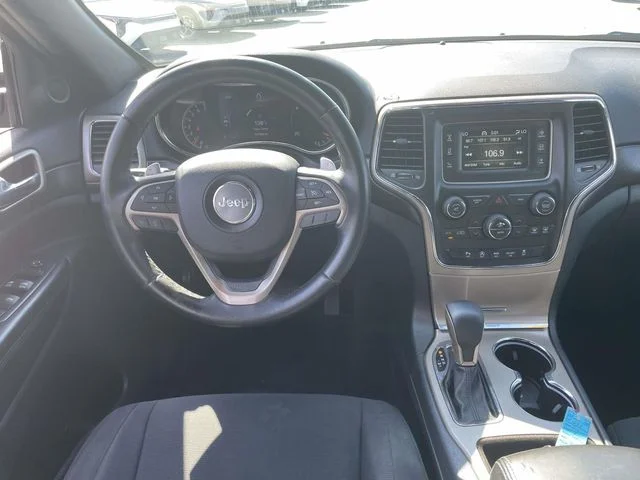 Used 2016 Black Jeep Laredo image 13