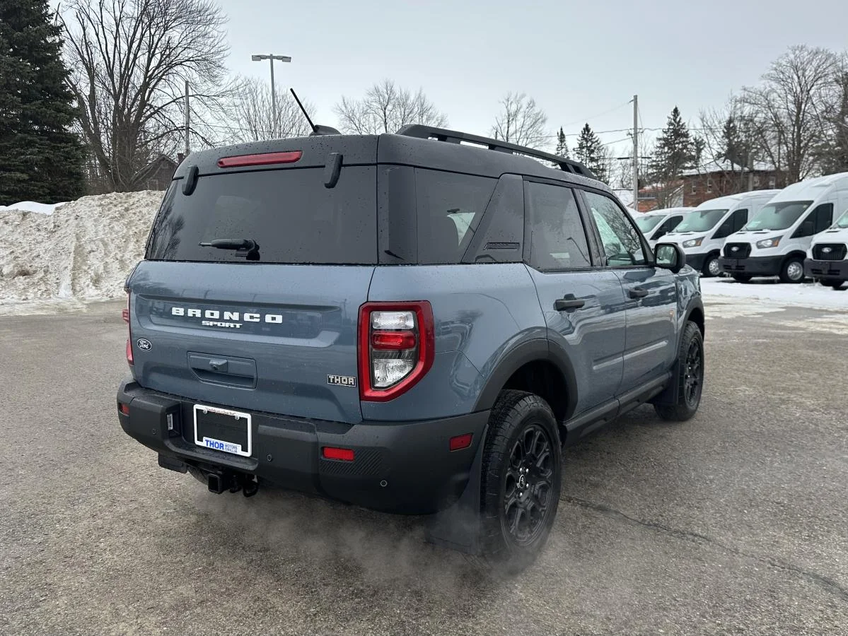 New 2026 Grey Ford Badlands image 5