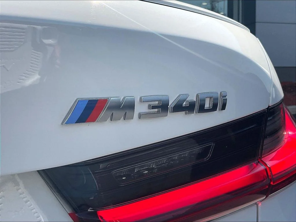 Used 2026 Alpine White BMW M340i xDrive image 23