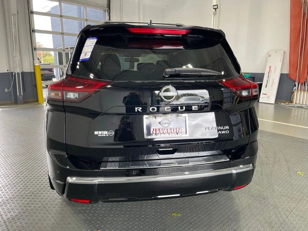 2026 Nissan Rogue Platinum - Photo 6