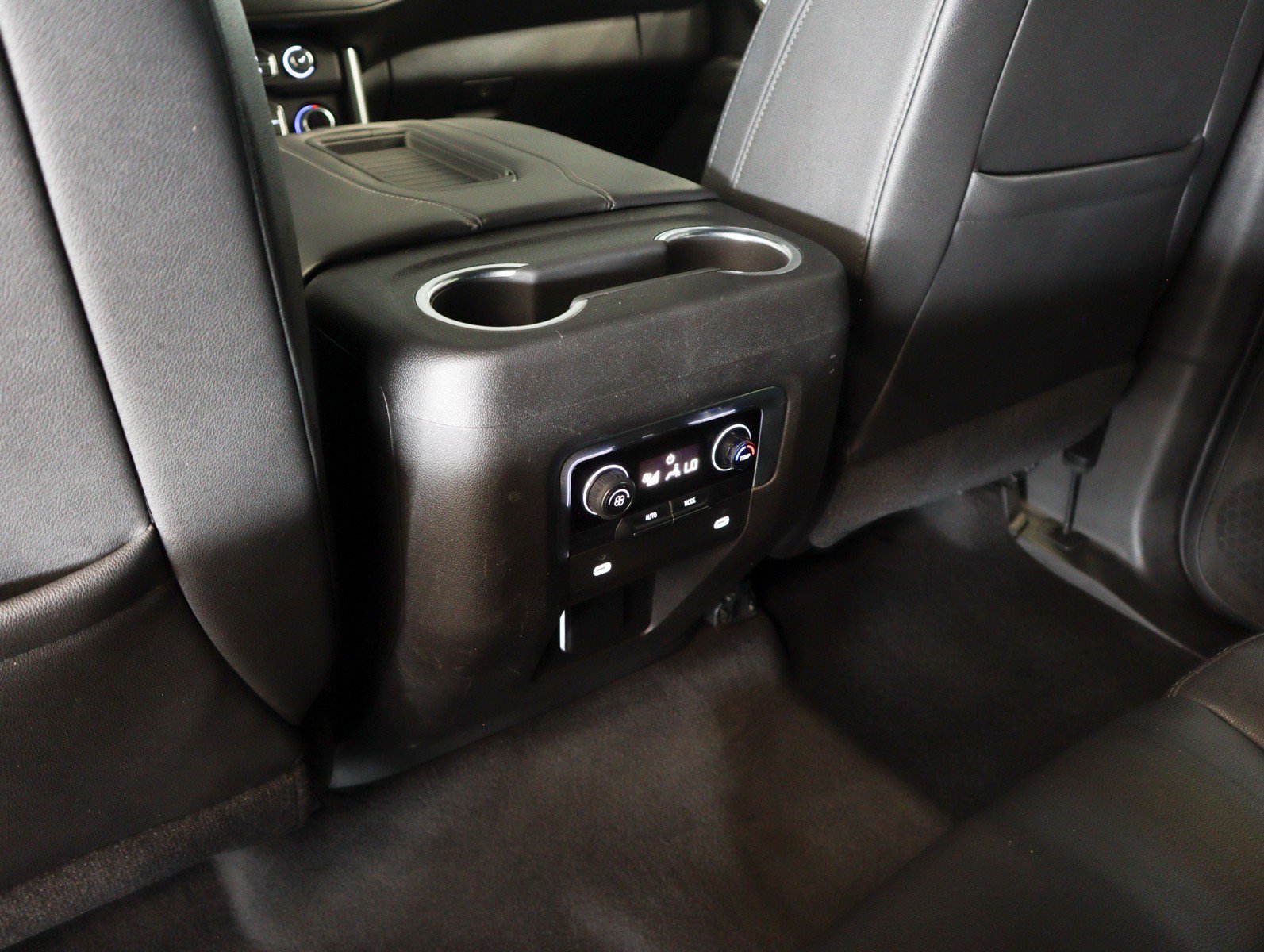 Used 2021 Summit White Chevrolet LT image 29