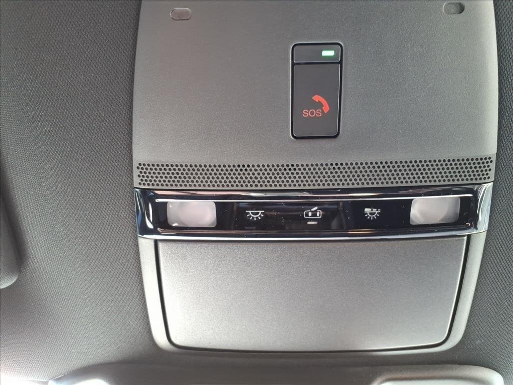 New 2026 Aspen White TriCoat / Super Black Two-tone Nissan PRO-4X® image 19