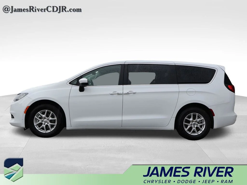 Used 2023 White Chrysler LX image 2
