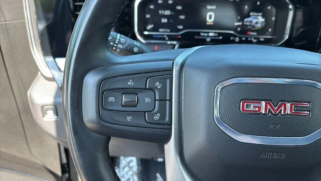 Used 2025 Black GMC SLT image 22