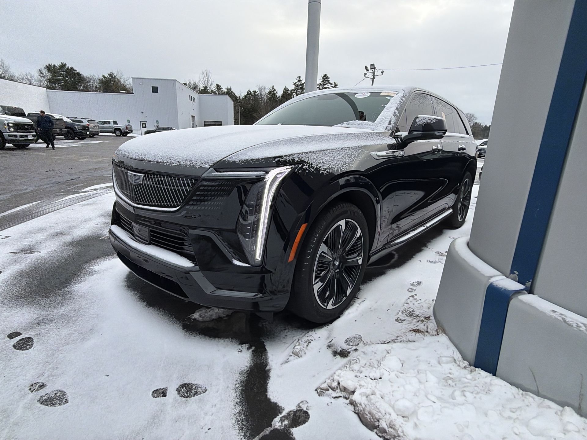 Used 2025 Black Cadillac Sport 2 image 15