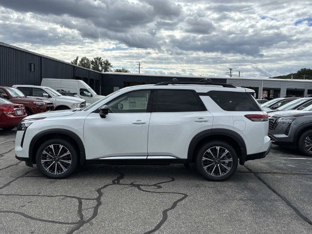 New 2026 Everest White Pearl TriCoat Nissan Platinum image 2
