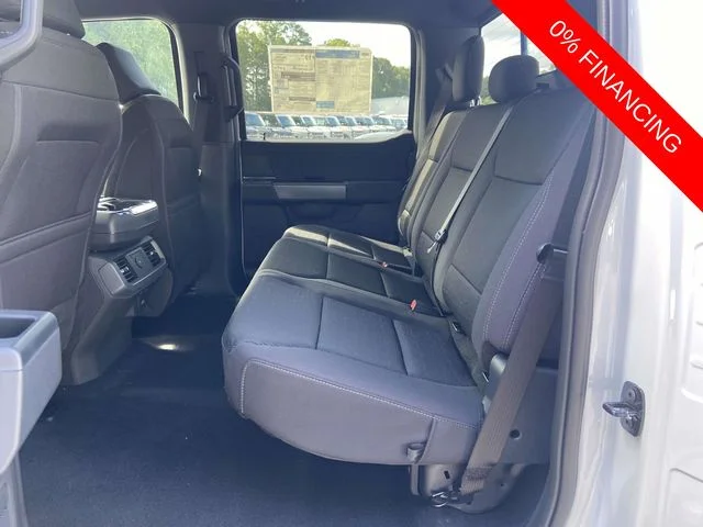 New 2026 White Ford XLT image 8
