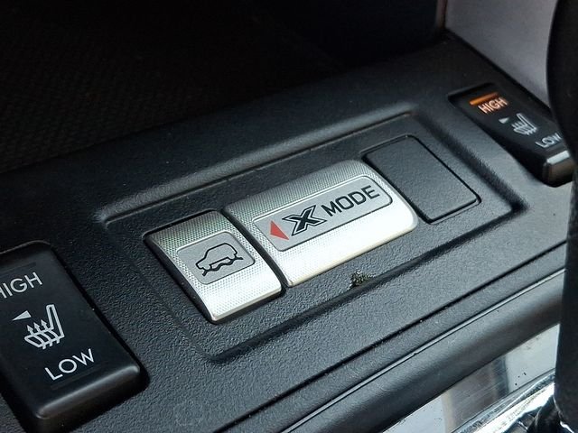 Used 2018 Gray Subaru 2.5i Premium image 25