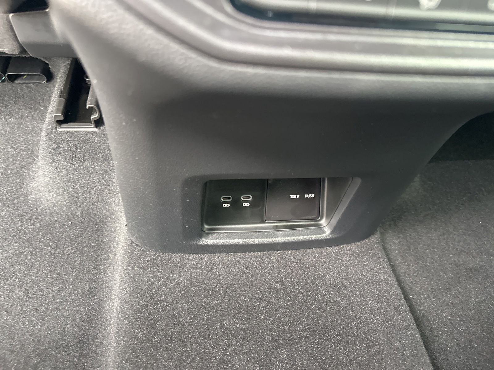 New 2026 Silver Volkswagen 2.0T SE w/Technology image 20