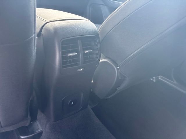 Used 2023 Black Ford Active image 32