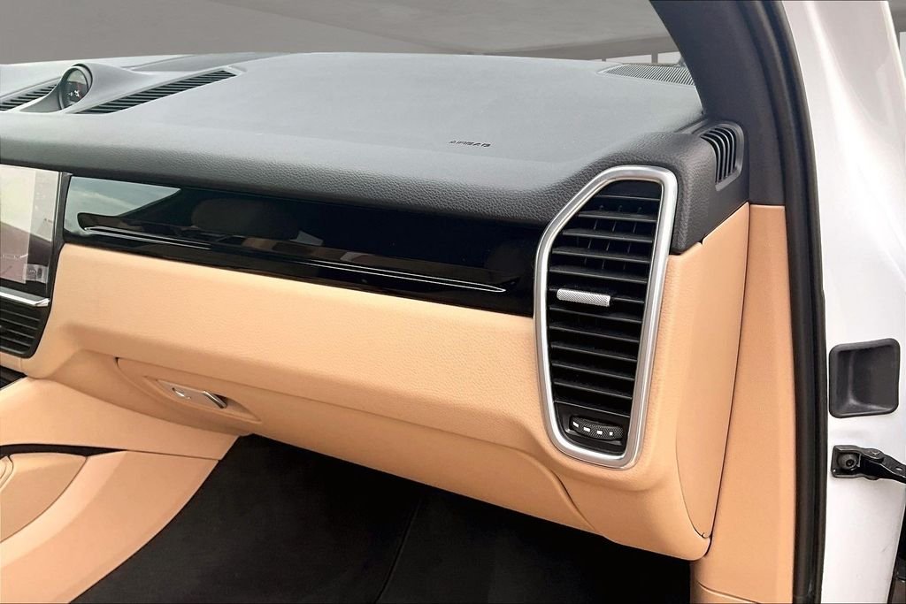 Used 2023 White Porsche Platinum Edition image 15