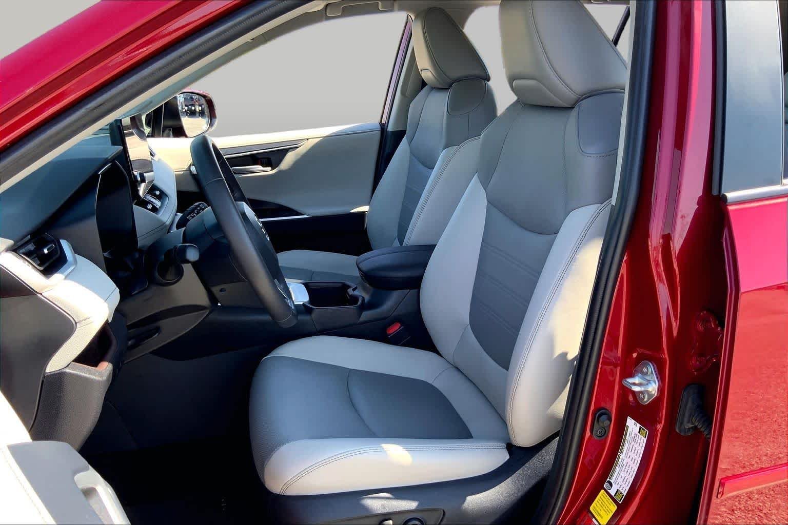 Used 2025 Ruby Flare Pearl Toyota Hybrid Limited image 8