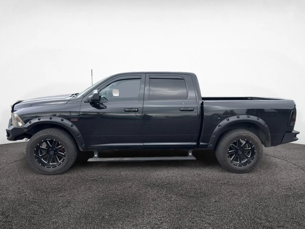 2010 RAM 1500 Sport 4x4 Crew Cab's photo