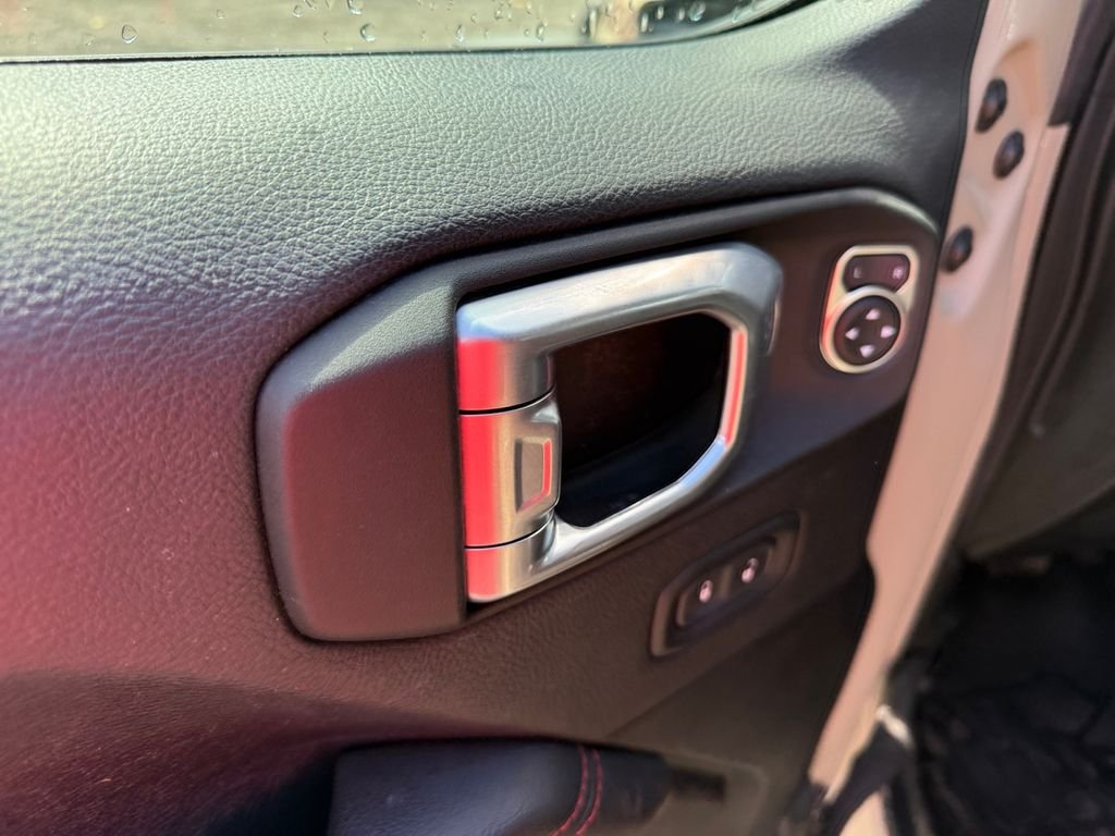 Used 2022 Beige Jeep Unlimited Rubicon image 13
