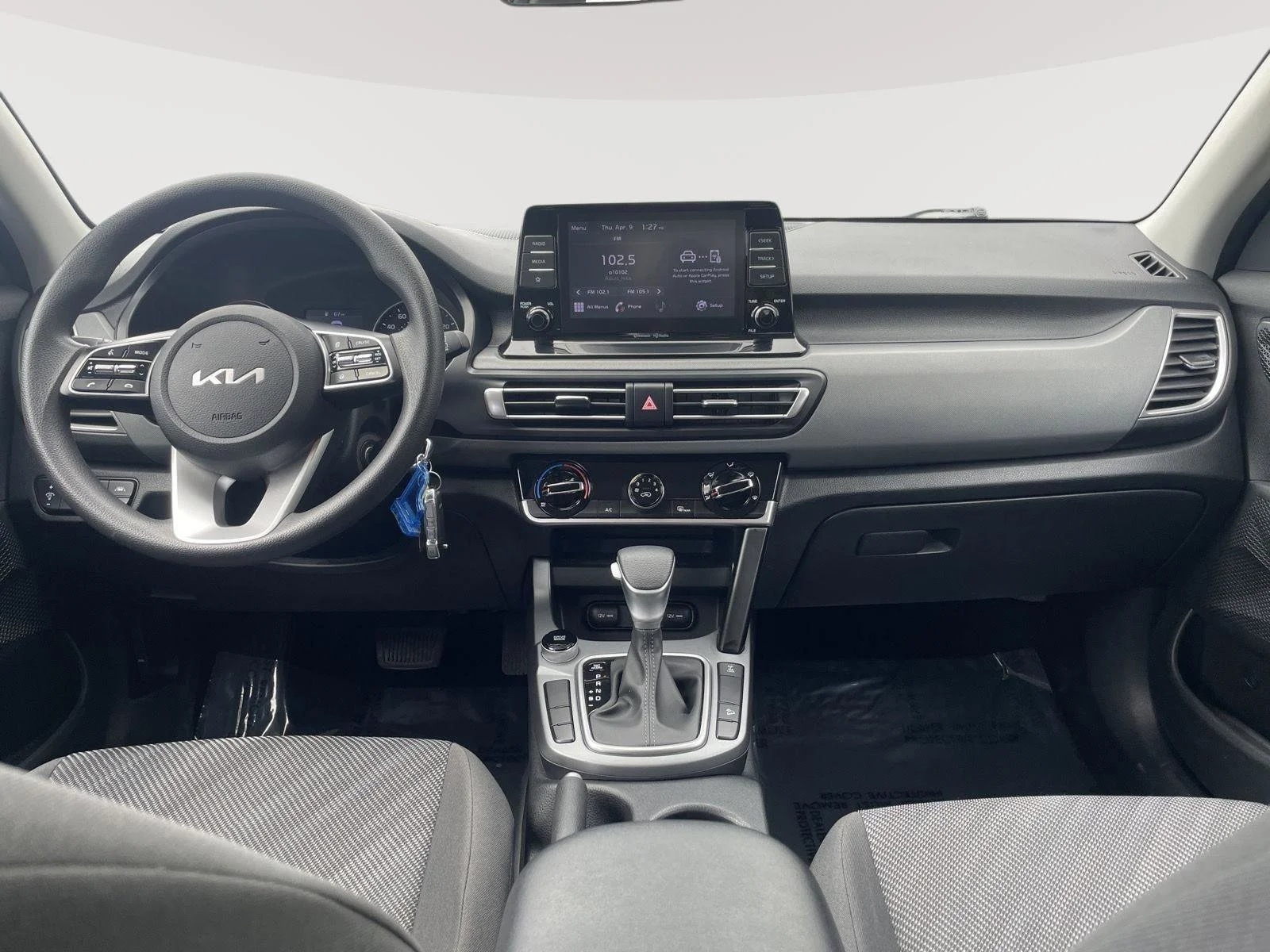 Used 2022 Cherry Black Kia LX image 16