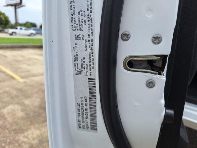 Used 2022 Bright White Clearcoat Ram Big Horn image 30