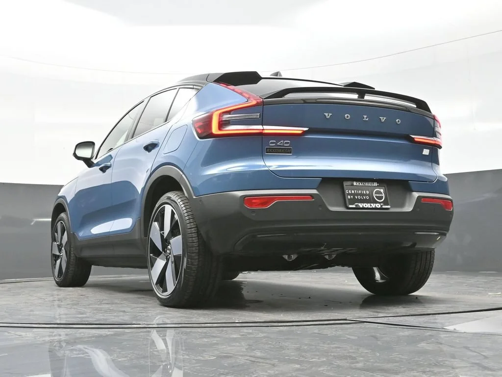 Certified Used 2022 Blue Volvo Ultimate image 19