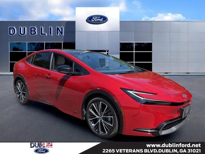 2024 Toyota Prius Limited AWD's photo