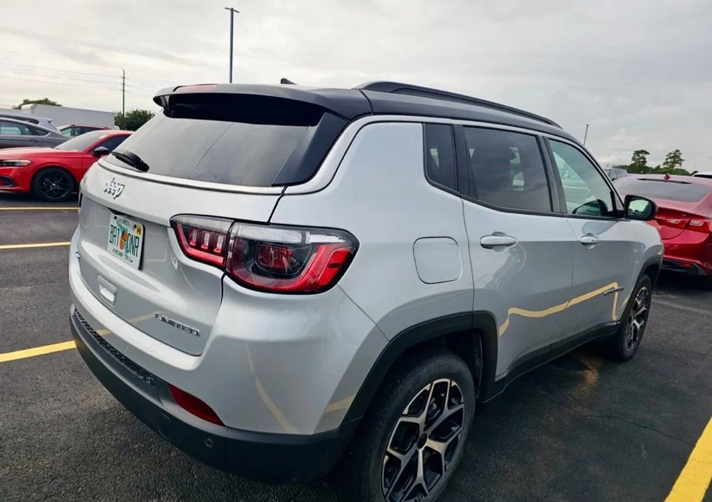 2025 Jeep Compass Limited - Photo 5
