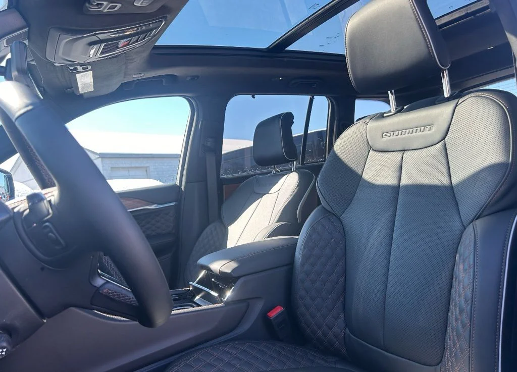 New 2026 Steel Blue Exterior Paint Jeep Summit image 18